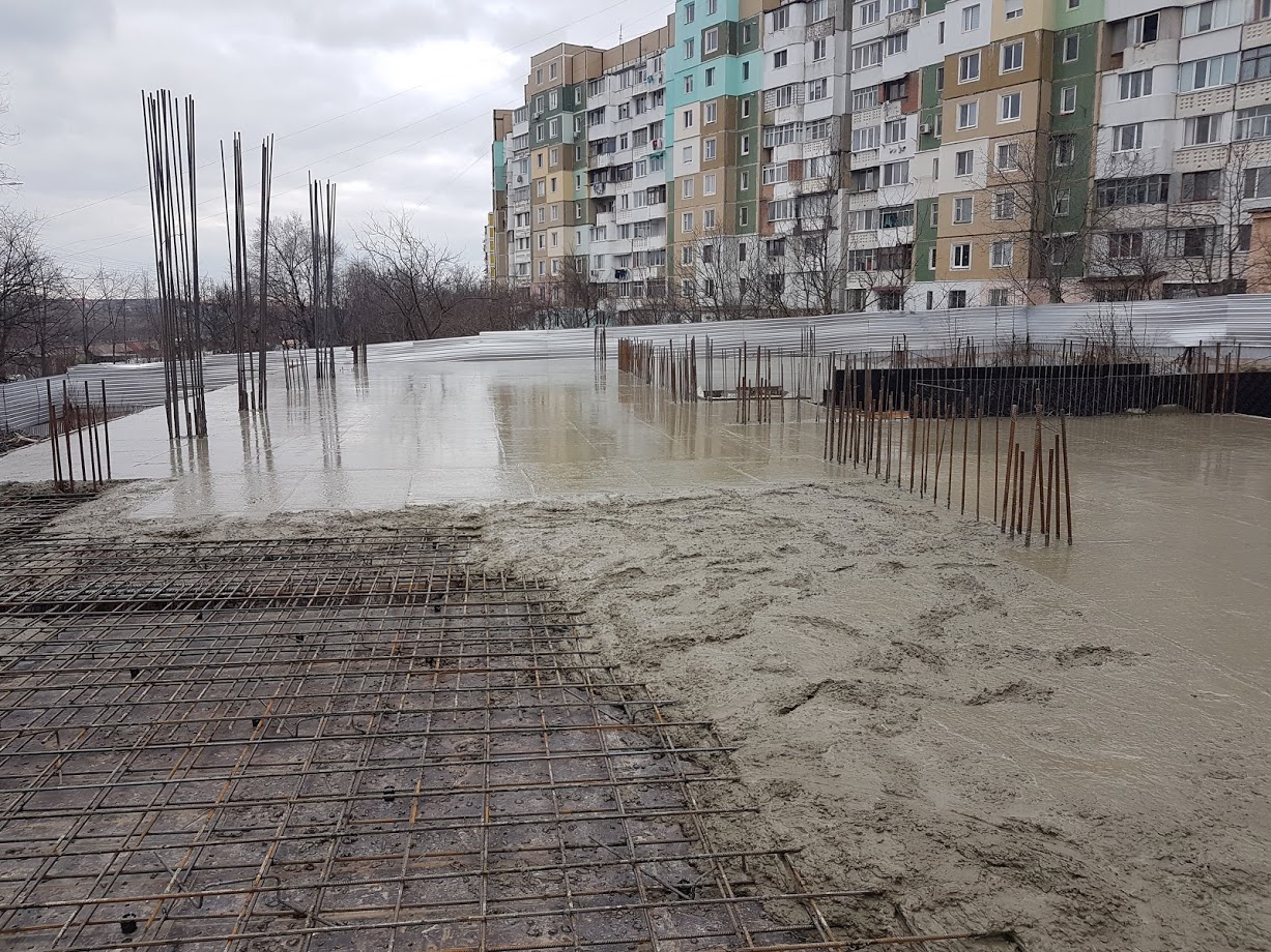 Turnarea pernei, bloc locativ, drumul schinoasei, Chisinau